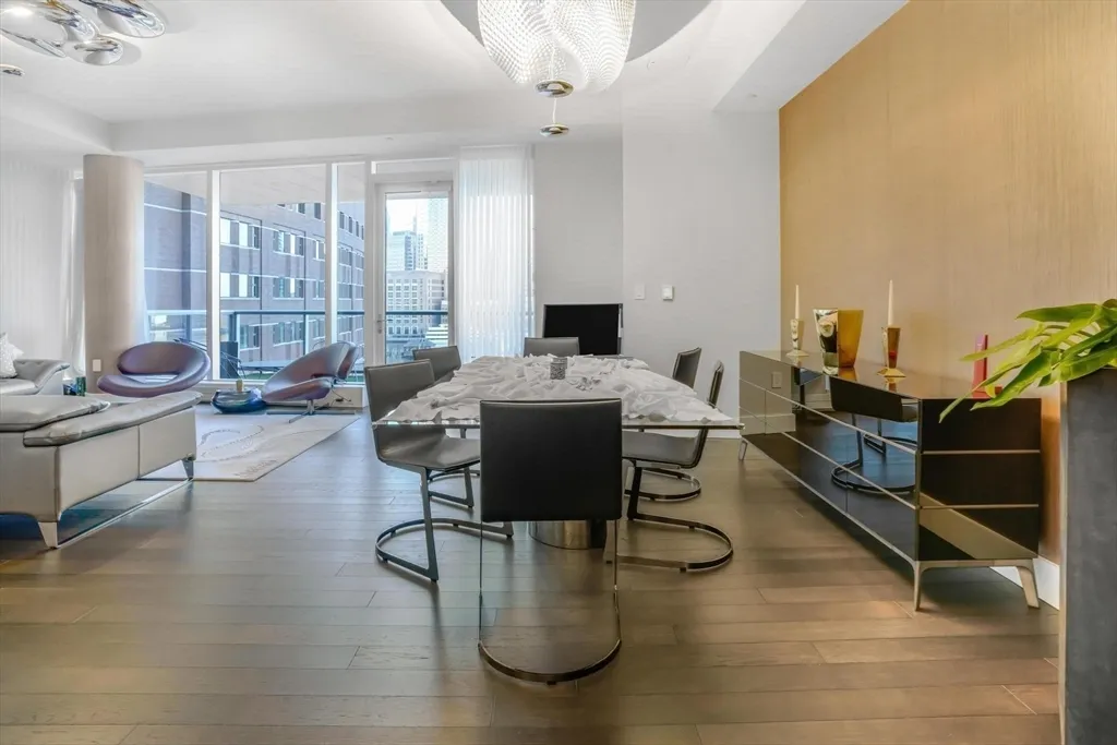 3 bed, 3 bath apartment for rent at 22 Liberty Dr Unit 7M, Seaport District — photo 7 of 31