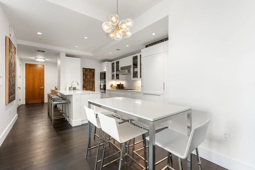 2 bed, 2 bath apartment for rent at 22 Liberty Dr Unit 9G, South Boston — photo 5 of 29