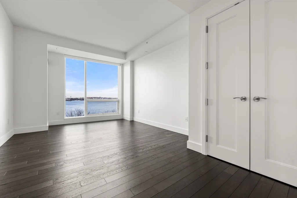 2 bed, 2 bath apartment for rent at 22 Liberty Unit 4D, Seaport District — photo 19 of 39