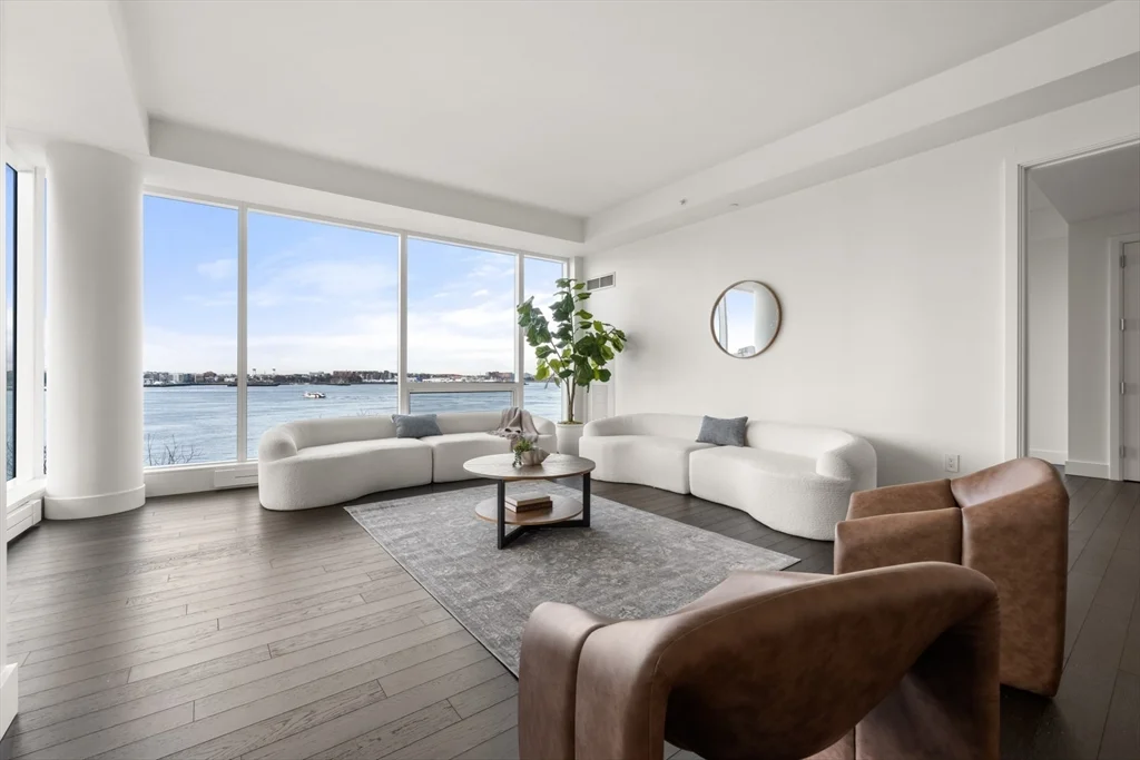 2 bed, 2 bath apartment for rent at 22 Liberty Unit 4D, Seaport District — photo 8 of 39