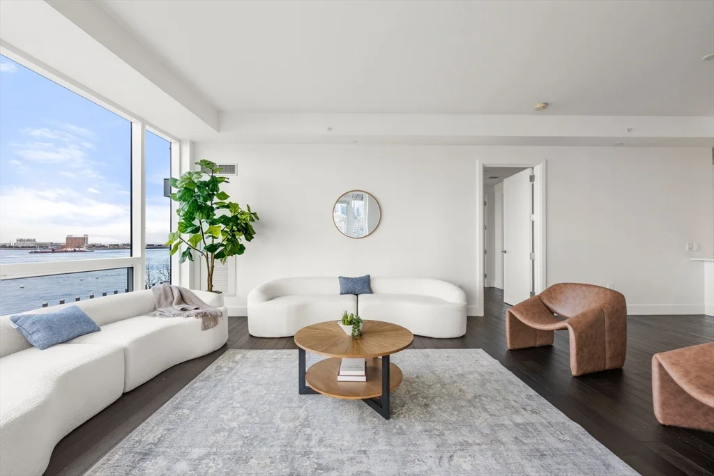 2 bed, 2 bath apartment for rent at 22 Liberty Unit 4D, Seaport District — photo 7 of 39