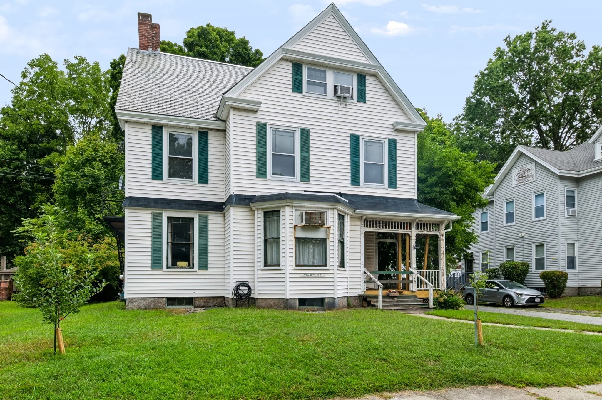 1 bed, 1 bath apartment for rent at 22 Linden St Unit B, Framingham