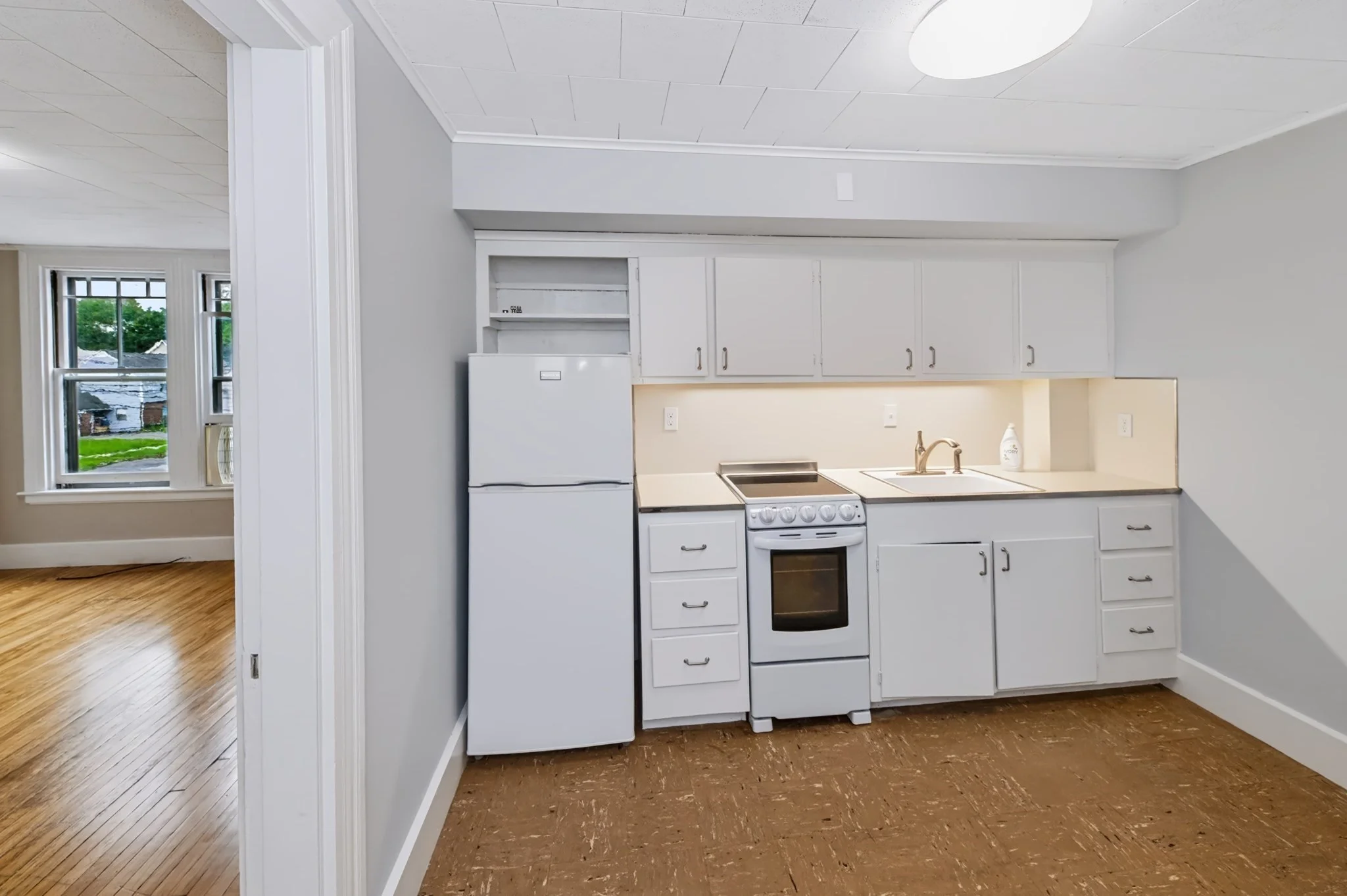 1 bed, 1 bath apartment for rent at 22 Linden St Unit B, Framingham — photo 7 of 16