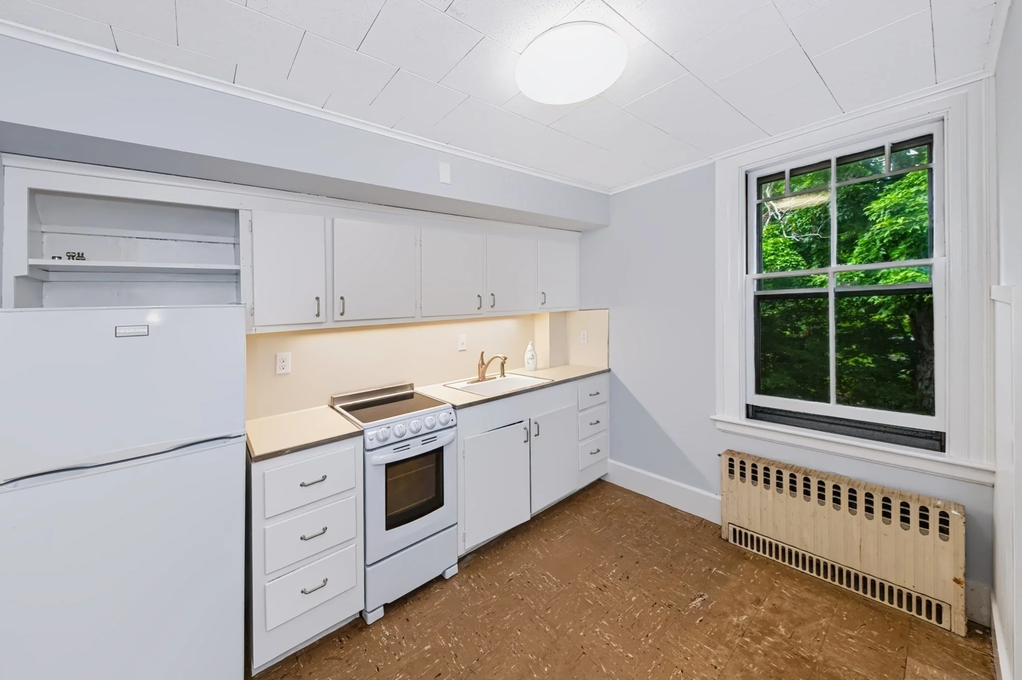 1 bed, 1 bath apartment for rent at 22 Linden St Unit B, Framingham — photo 8 of 16