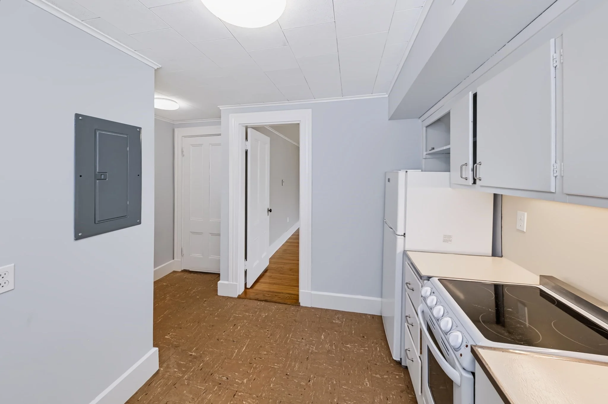 1 bed, 1 bath apartment for rent at 22 Linden St Unit B, Framingham — photo 9 of 16