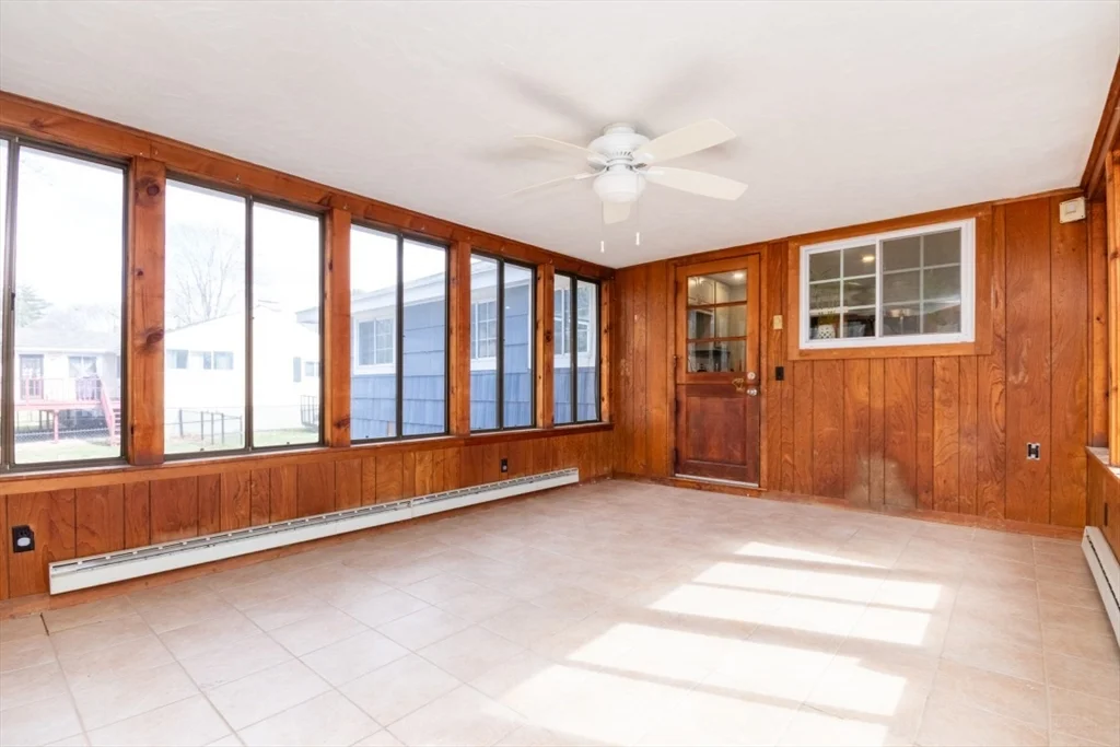 4 bed, 1 bath apartment for rent at 22 Livoli Rd, Framingham — photo 38 of 42