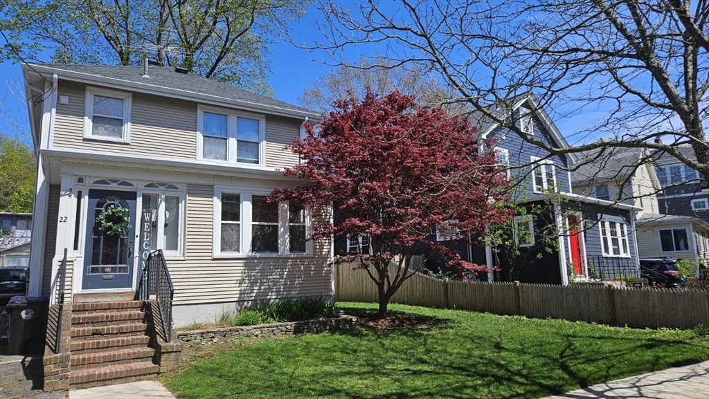 3 bed, 1 bath apartment for rent at 22 Loveland, Brookline — photo 1 of 11
