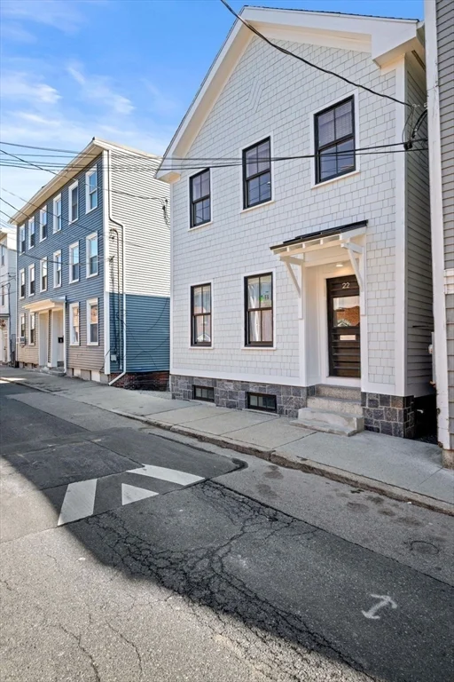 3 bed, 2 bath apartment for rent at 22 Mitchell St Unit 1, South Boston — photo 33 of 41