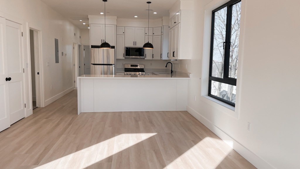 3 bed, 2 bath apartment for rent at 22 Mount Bowdoin Ter Unit 2 & 3, Dorchester — photo 11 of 15