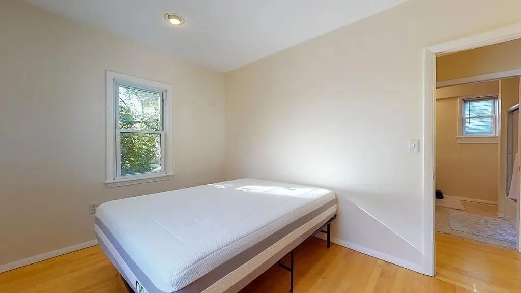 3 bed, 1 bath apartment for rent at 22 N Mead St, Charlestown — photo 4 of 7