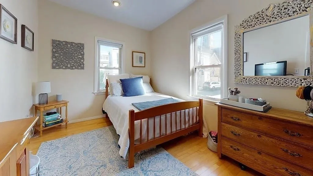 3 bed, 1 bath apartment for rent at 22 N Mead St, Charlestown — photo 2 of 7