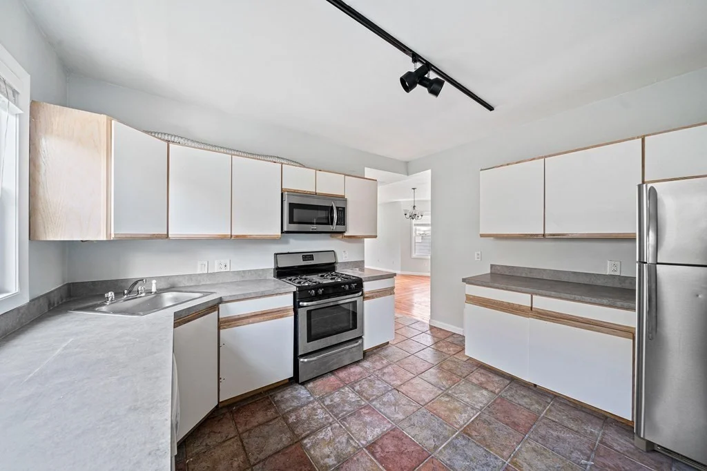 2 bed, 1 bath apartment for rent at 22 N Munroe Ter Unit 3, Boston — photo 8 of 22