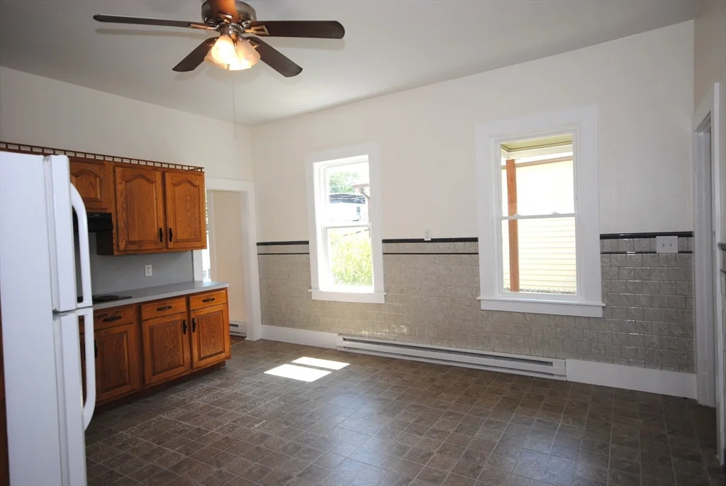 3 bed, 1 bath apartment for rent at 22 North St Unit 22, Three Rivers — photo 3 of 21