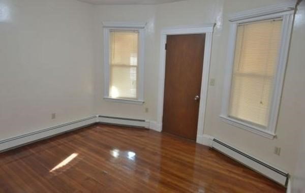 3 bed, 1 bath apartment for rent at 22 Norton St Unit 3, Dorchester — photo 6 of 12