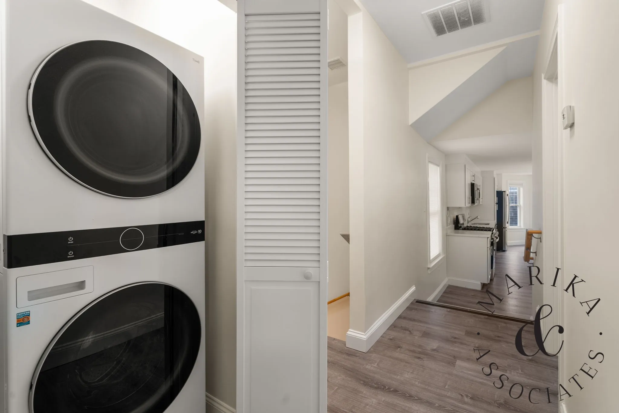 3 bed, 2 bath apartment for rent at 22 Oakland St Unit B, Newton Corner — photo 5 of 24