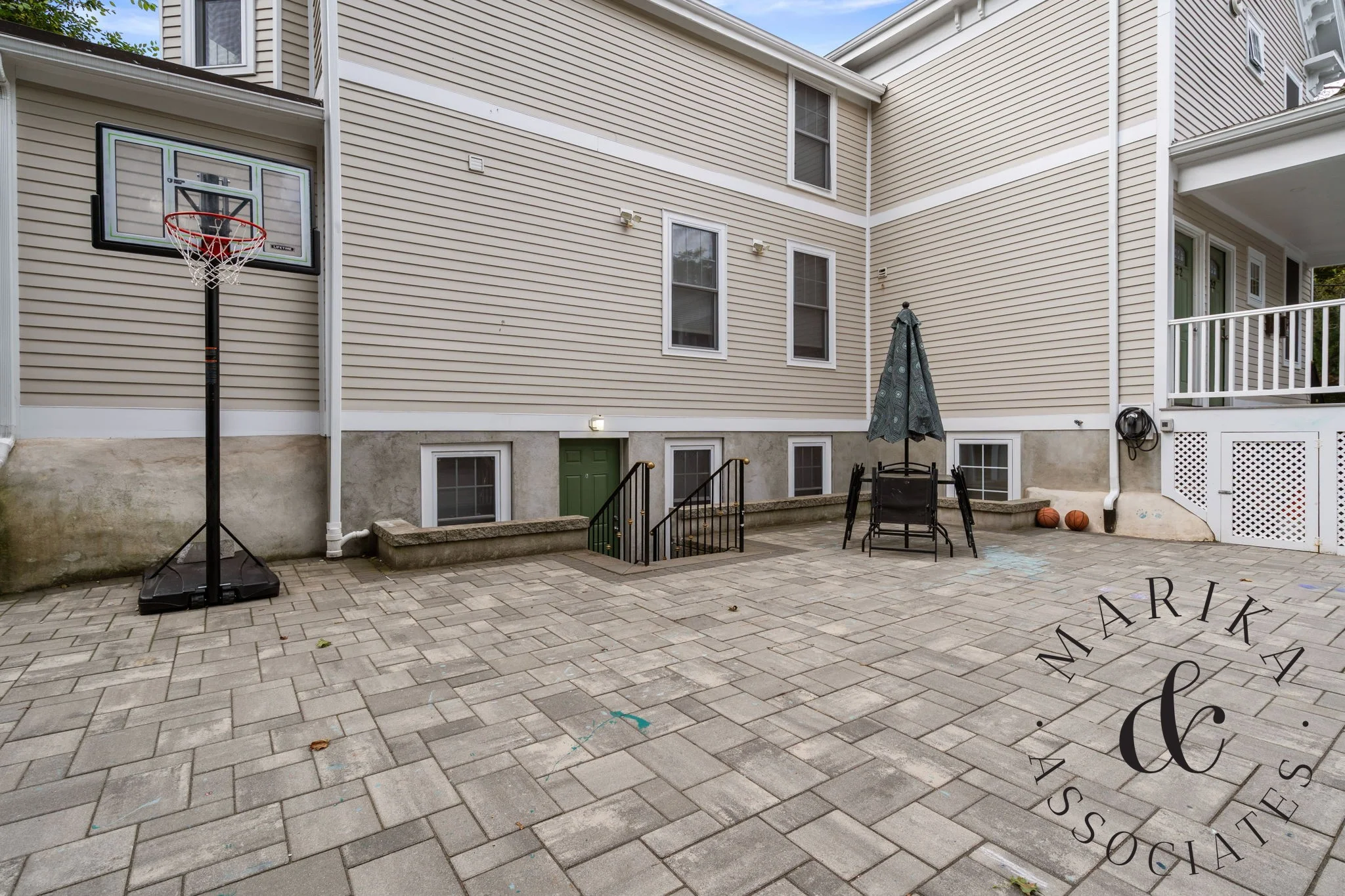 3 bed, 2 bath apartment for rent at 22 Oakland St Unit B, Newton Corner — photo 22 of 24