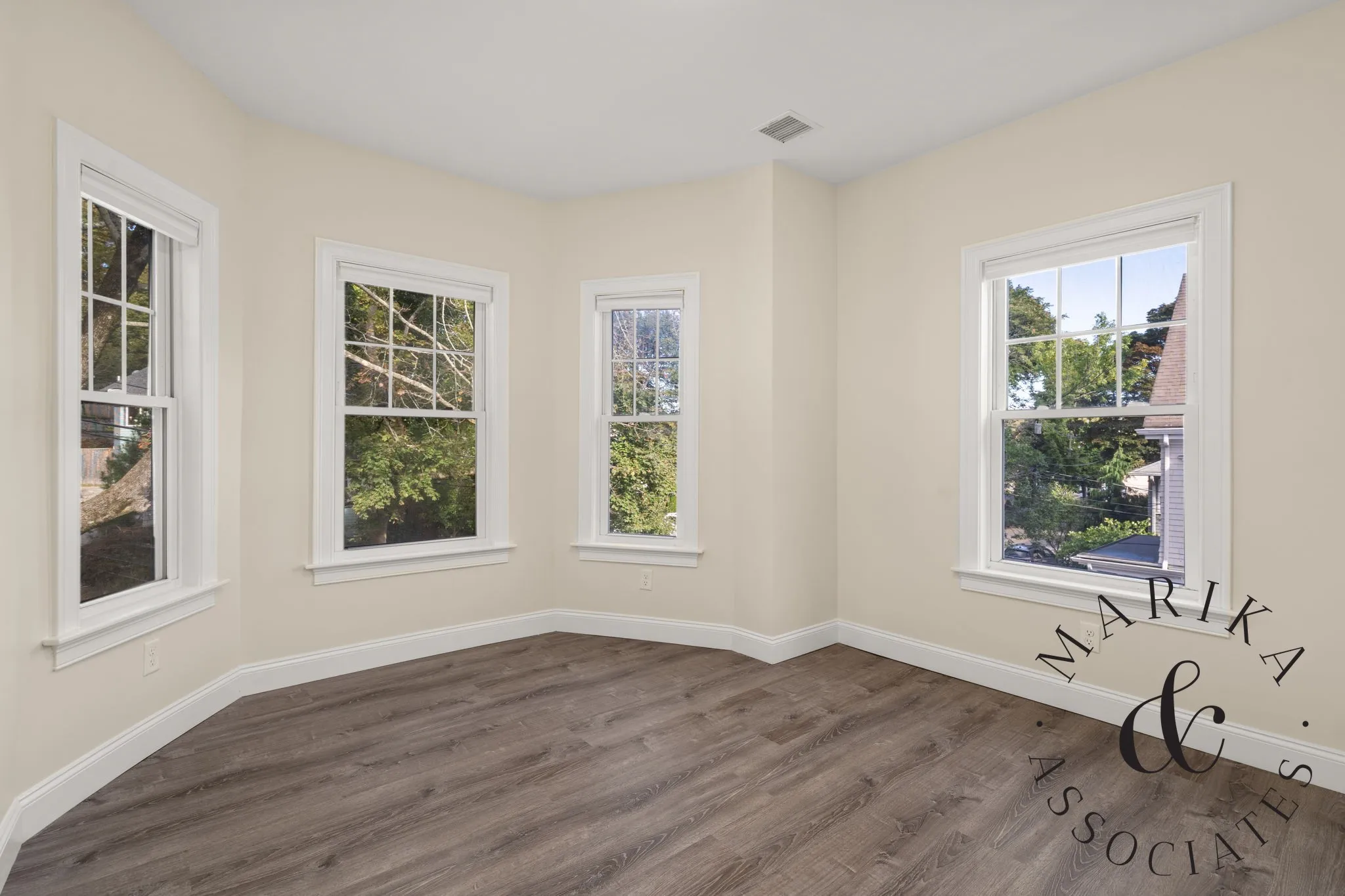 3 bed, 2 bath apartment for rent at 22 Oakland St Unit B, Newton Corner — photo 6 of 24