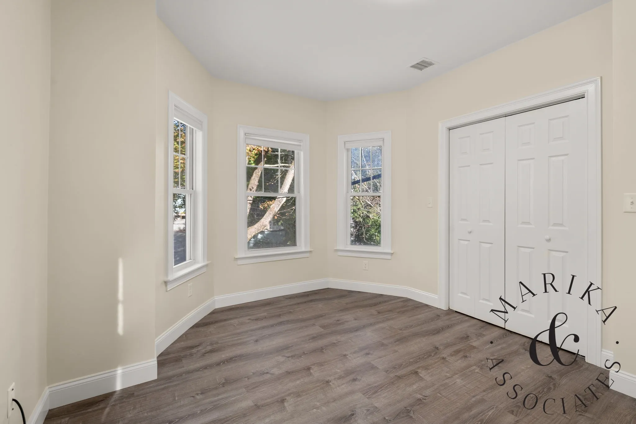 3 bed, 2 bath apartment for rent at 22 Oakland St Unit B, Newton Corner — photo 8 of 24