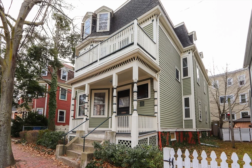 2 bed, 1 bath apartment for rent at 22 Orchard St Unit 3, North Cambridge — photo 1 of 21