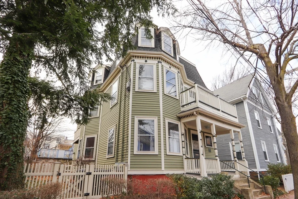2 bed, 1 bath apartment for rent at 22 Orchard St Unit 3, North Cambridge — photo 17 of 21