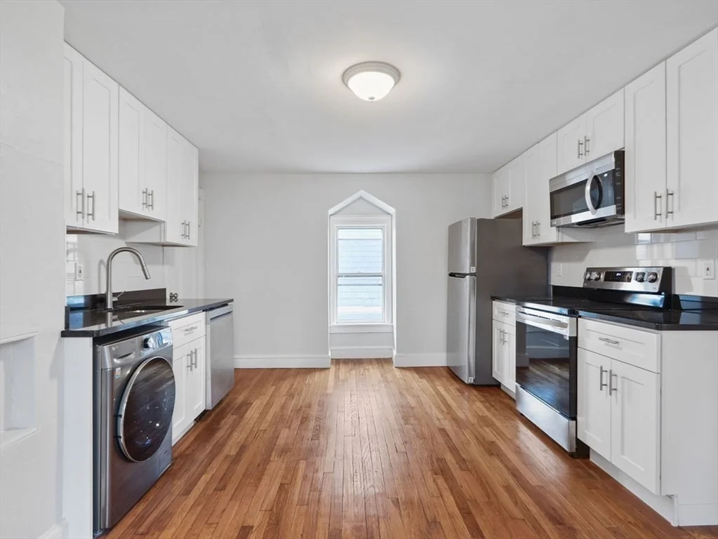 2 bed, 1 bath apartment for rent at 22 Orchard St Unit 3, North Cambridge — photo 3 of 21