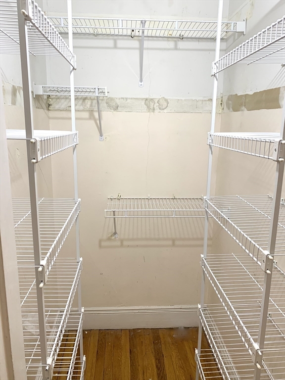 1 bed, 1 bath apartment for rent at 22 Orkney Rd Unit 32, Brighton — photo 11 of 13