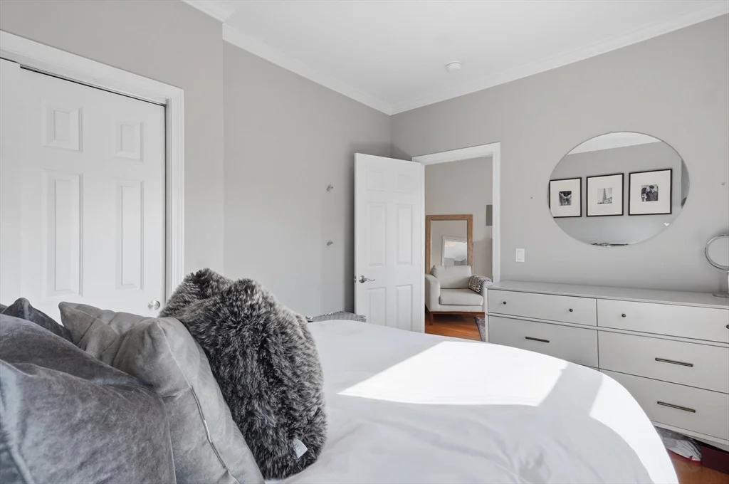 1 bed, 1 bath apartment for rent at 22 Park St Unit 3, Charlestown — photo 8 of 18