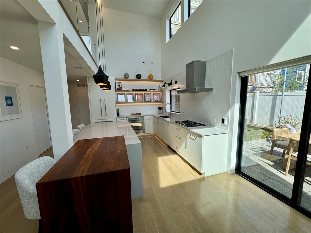 2 bed, 3 bath apartment for rent at 22 Parker Unit 22R, Charlestown — photo 6 of 41