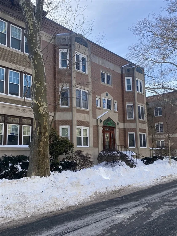 2 bed, 2 bath apartment for rent at 22 Parkman Unit 3, Coolidge Corner — photo 1 of 16