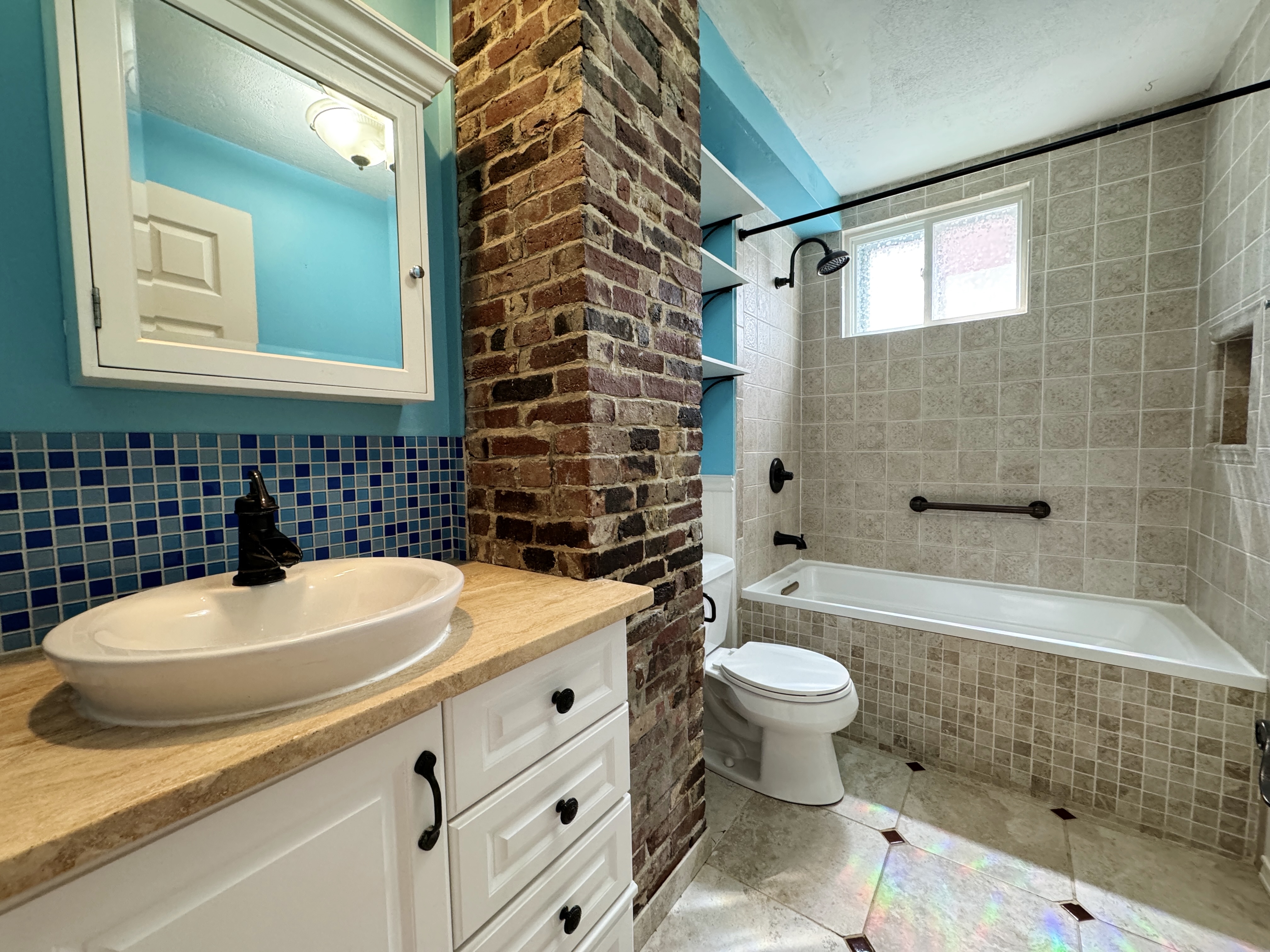 2 bed, 2 bath apartment for rent at 22 Pembroke St Unit 1, Chelsea — photo 2 of 15