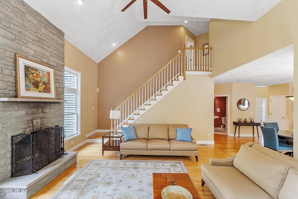 5 bed, 3 bath apartment for rent at 22 Periwinkle Way, North Andover — photo 15 of 39