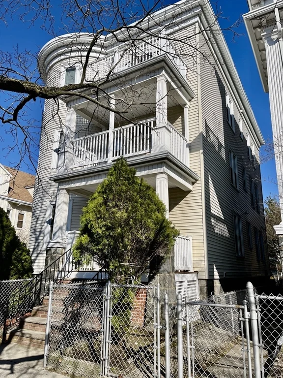 3 bed, 1 bath apartment for rent at 22 Pleasant St Unit 1, Dorchester — photo 20 of 21