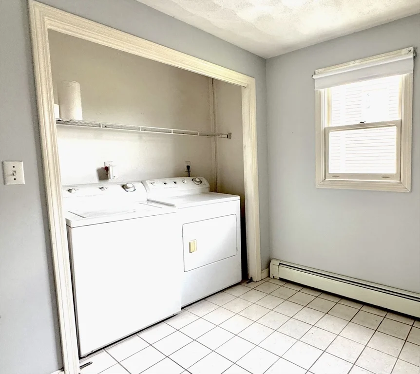 2 bed, 1 bath apartment for rent at 22 Purchase St Unit 0, Danvers — photo 9 of 12