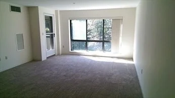 2 bed, 2 bath apartment for rent at 22 Railroad St Unit 501, Andover — photo 4 of 14