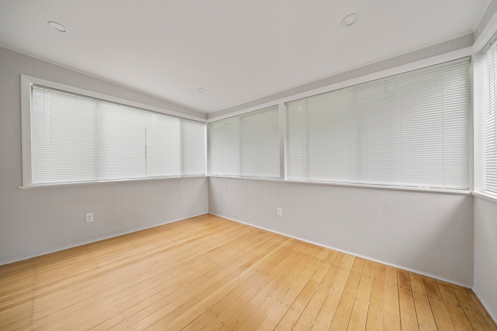 3 bed, 1 bath apartment for rent at 22 Redman Rd Unit 22, Canton — photo 11 of 22