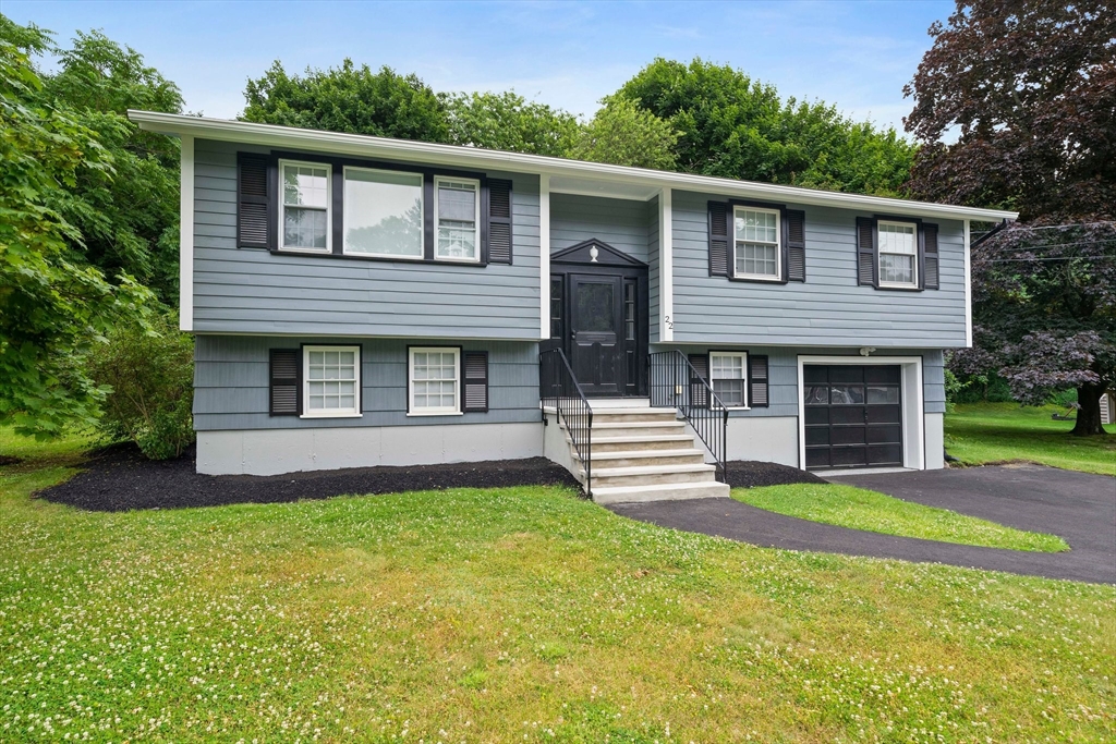 3 bed, 1 bath apartment for rent at 22 Redman Rd Unit 22, Canton — photo 3 of 22