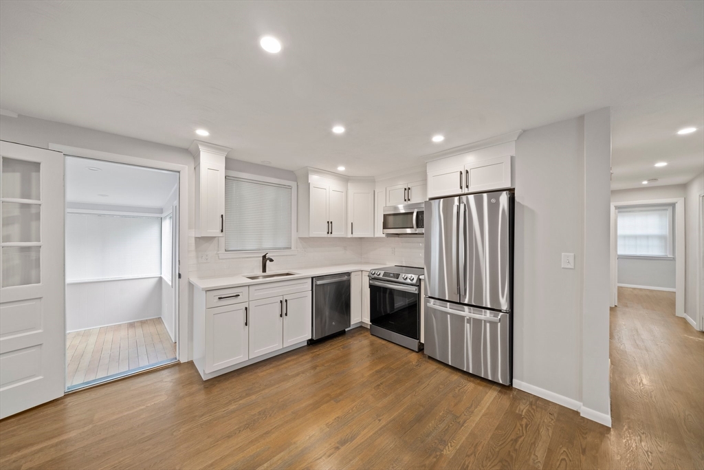 3 bed, 1 bath apartment for rent at 22 Redman Rd Unit 22, Canton — photo 4 of 22