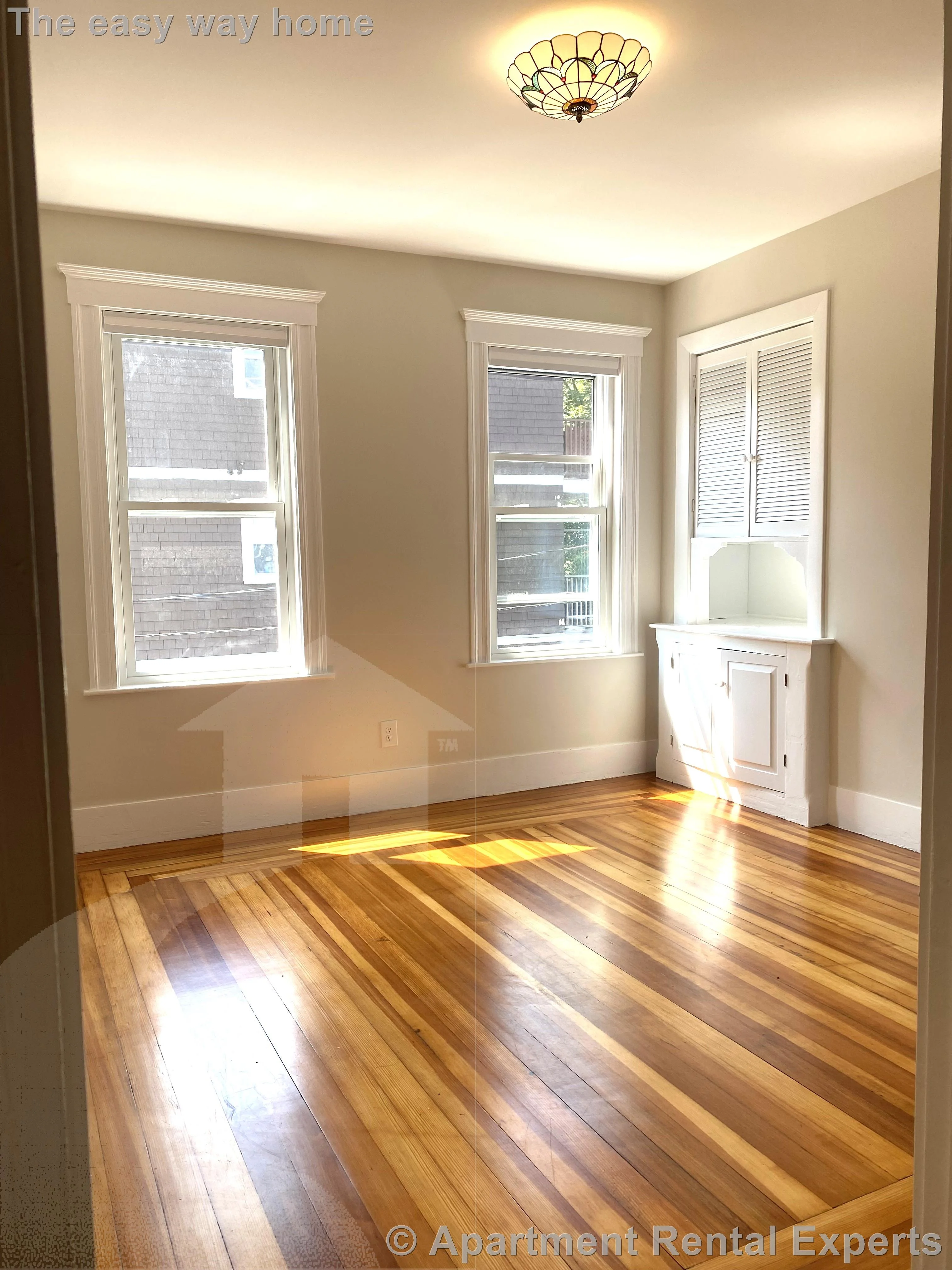 2 bed, 2 bath apartment for rent at 22 Reed St Unit 2, North Cambridge — photo 2 of 8