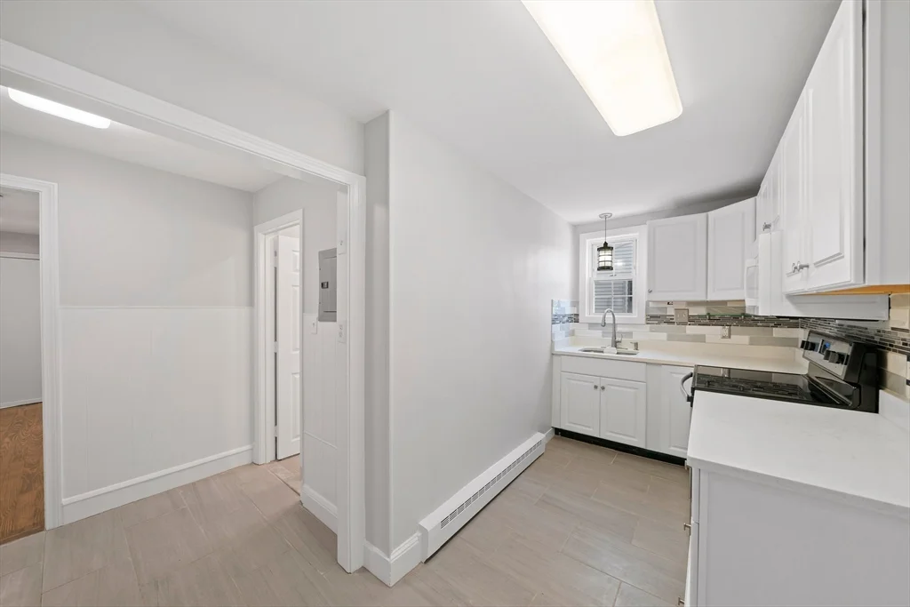 2 bed, 1 bath apartment for rent at 22 Revere St Unit 2, Canton — photo 9 of 20