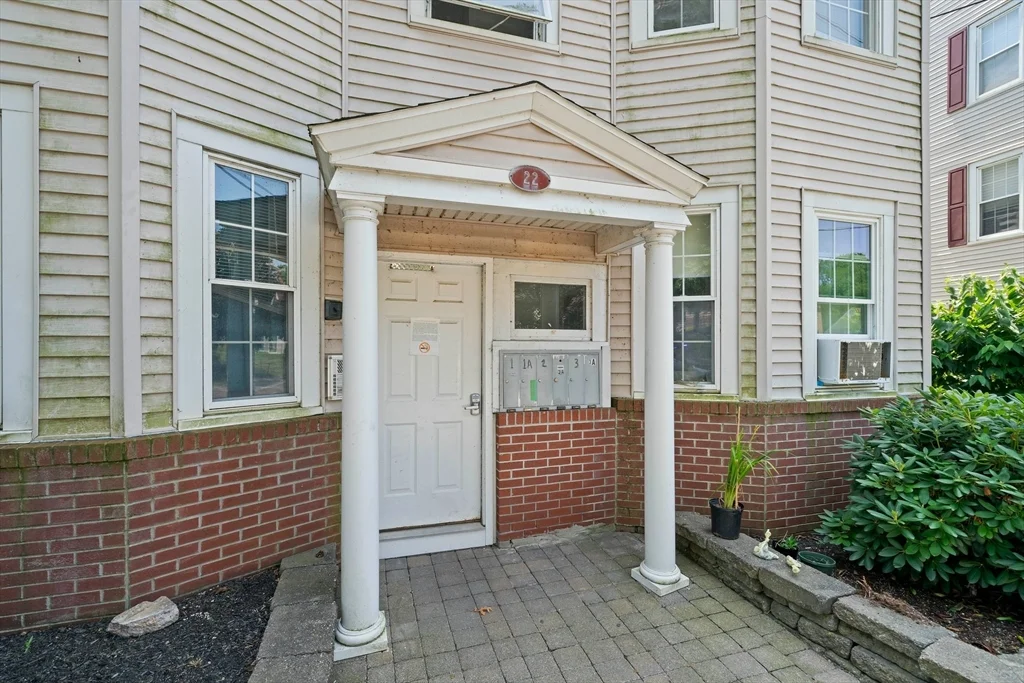 2 bed, 1 bath apartment for rent at 22 Revere St Unit 2, Canton — photo 16 of 20