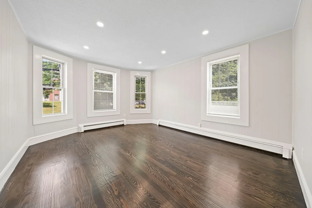 2 bed, 1 bath apartment for rent at 22 Revere St Unit 2, Canton