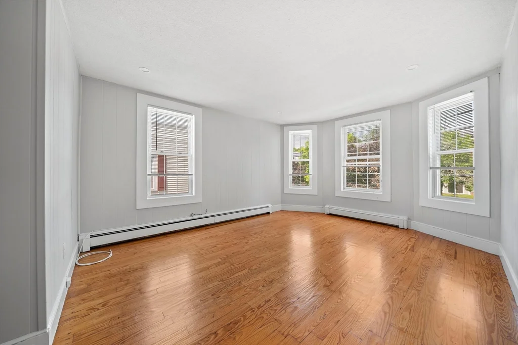 2 bed, 1 bath apartment for rent at 22 Revere St Unit 3A, Canton — photo 2 of 21