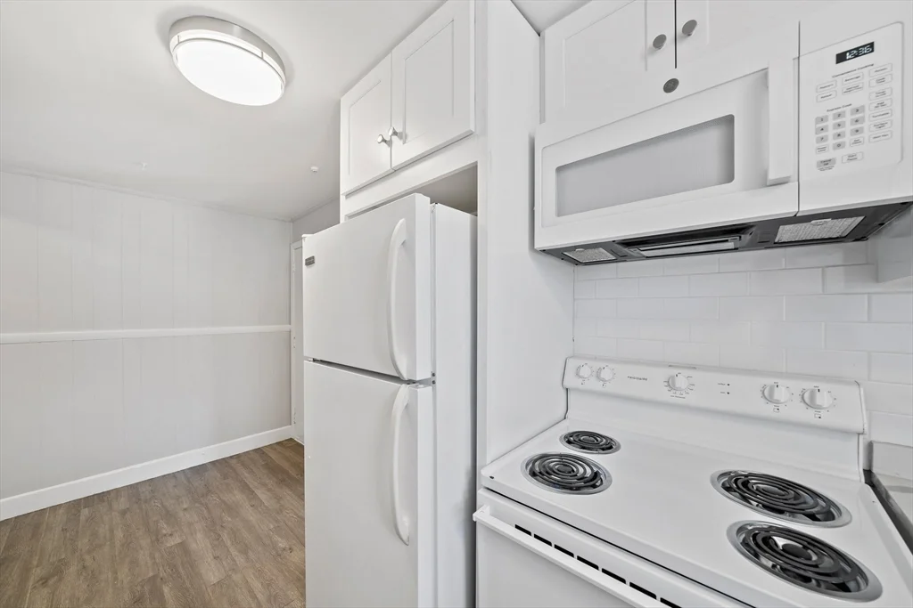 2 bed, 1 bath apartment for rent at 22 Revere St Unit 3A, Canton — photo 10 of 21