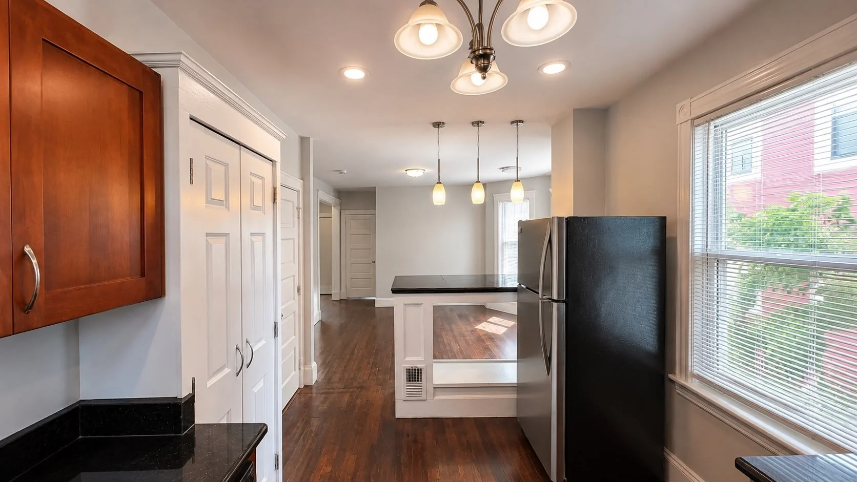 3 bed, 1 bath apartment for rent at 22 Rowell St Unit 2, Dorchester — photo 4 of 6