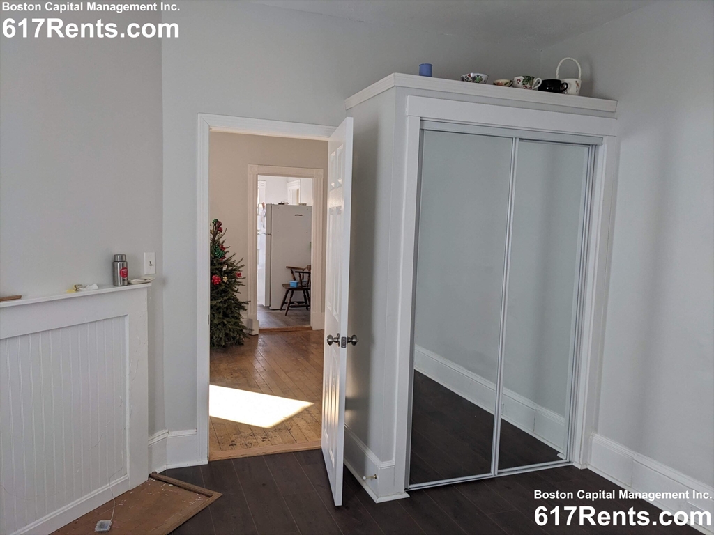 7 bed, 2 bath apartment for rent at 22 Royal Unit 2, Allston — photo 15 of 17