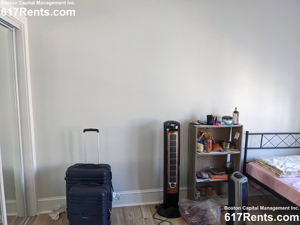 7 bed, 2 bath apartment for rent at 22 Royal Unit 2, Allston — photo 2 of 17