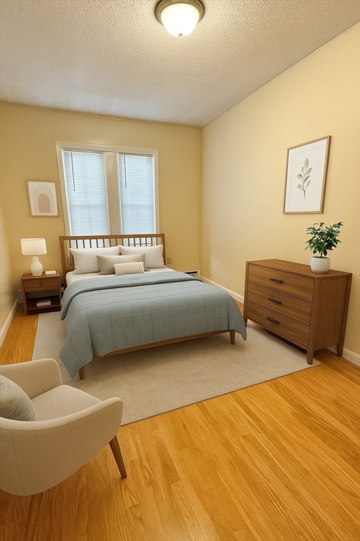 3 bed, 1 bath apartment for rent at 22 S Huntington Ave , Unit 3, Mission Hill — photo 4 of 7