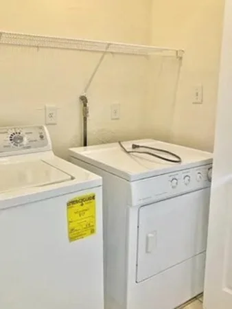 1 bed, 1 bath apartment for rent at 22 Saint Anns Rd Unit D, Quincy — photo 10 of 11