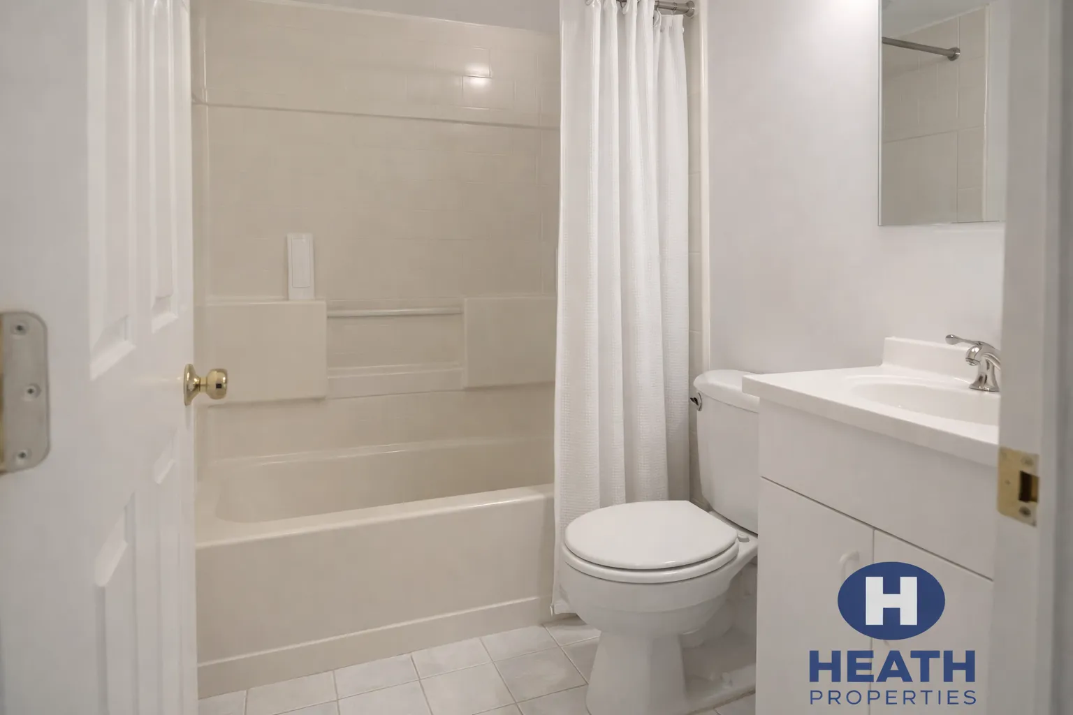 1 bed, 1 bath apartment for rent at 22 Saint Cyprians Pl Unit 1L, Roxbury — photo 2 of 5