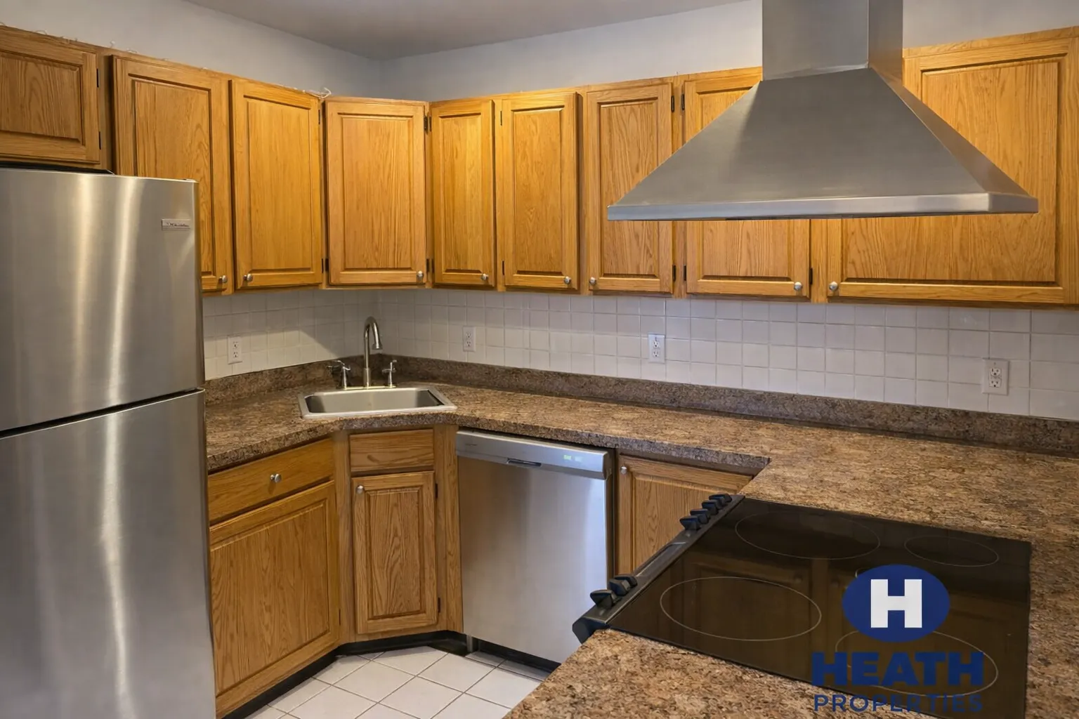 2 bed, 1 bath apartment for rent at 22 Saint Cyprians Pl Unit 2L, Roxbury — photo 2 of 6